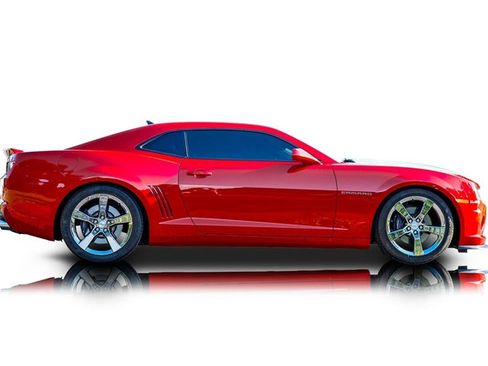 Used 2011 Chevrolet Camaro SS w/ RS Package RWD image 2