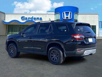 New 2025 Honda Pilot TrailSport