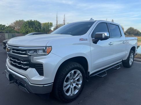 Used 2022 Chevrolet Silverado 1500 LTZ image 1