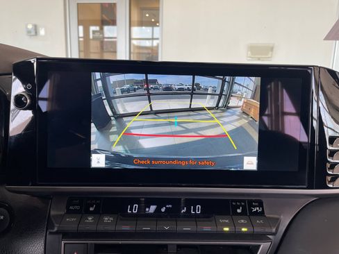 Used 2026 Toyota Camry XSE FWD image 29