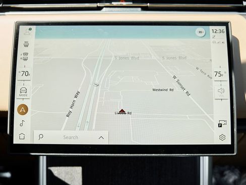 Used 2024 Land Rover Range Rover Long Wheelbase SE image 73