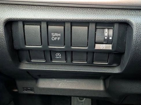 Used 2023 Subaru Forester Premium image 18