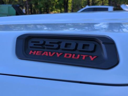 Used 2025 RAM 2500 Big Horn AWD/4WD image 12