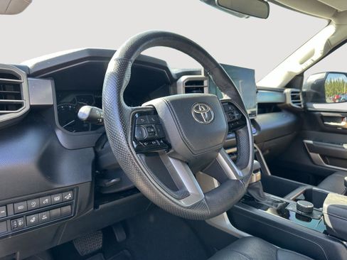 Used 2023 Toyota Tundra SR5 w/ SR5 Premium Package RWD image 11