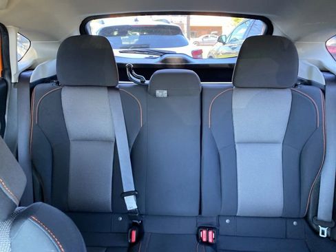Used 2020 Subaru Crosstrek 2.0i Premium w/ Moonroof Package 2 AWD/4WD image 15