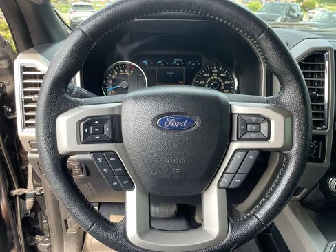 Used 2015 Ford F150 Lariat w/ Equipment Group 501A Mid AWD/4WD image 15