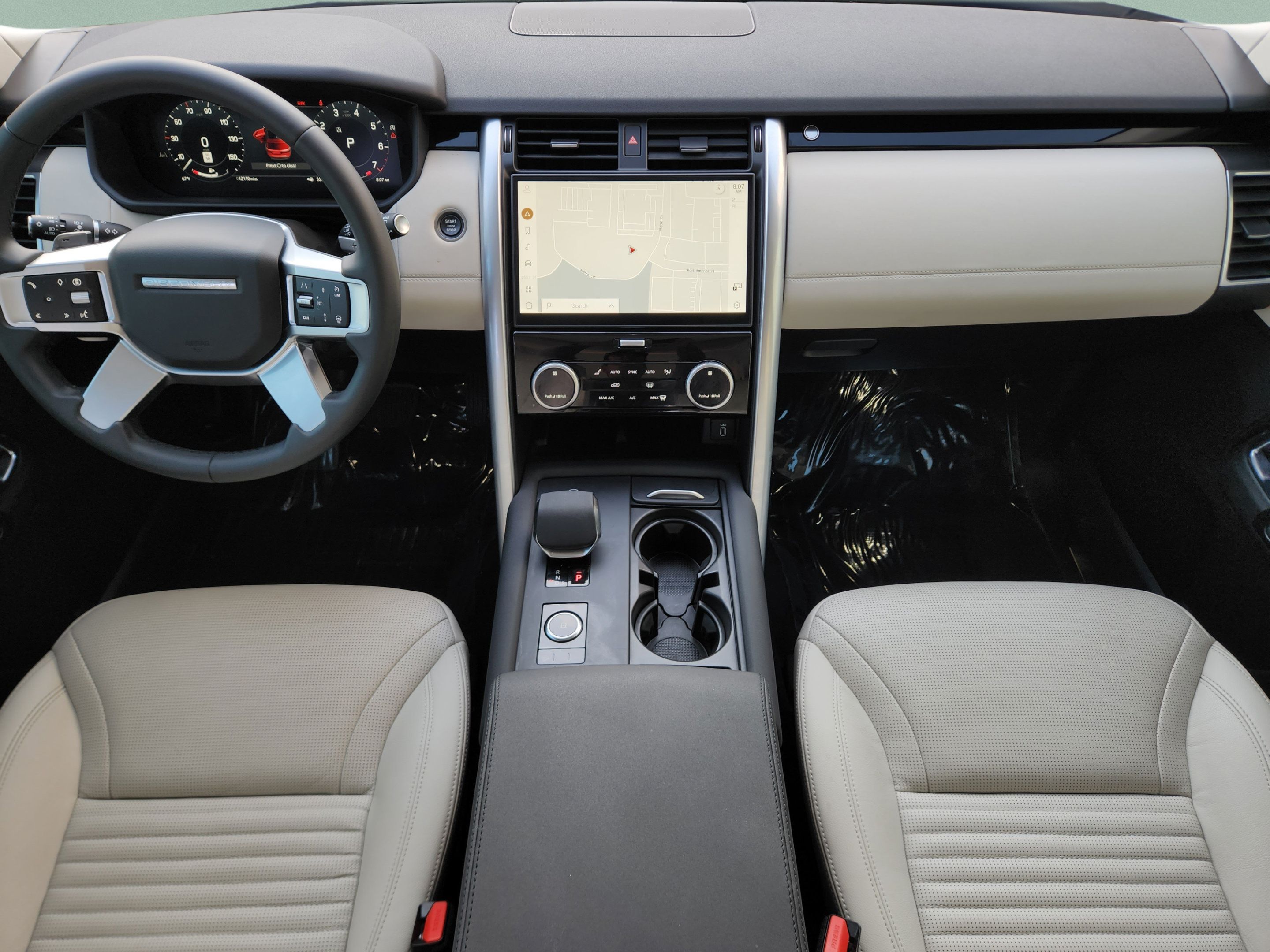 Certified 2026 Land Rover Discovery S AWD/4WD image 23