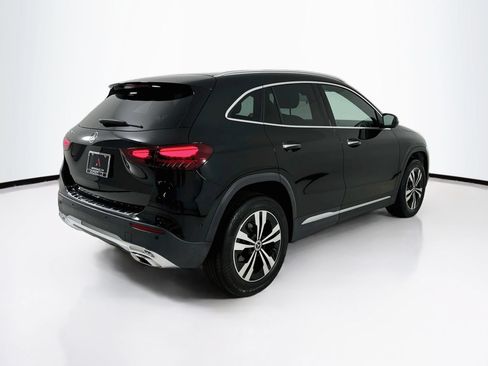 Certified 2025 Mercedes-Benz GLA 250 image 8
