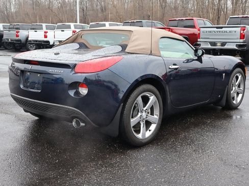 Used 2007 Pontiac Solstice Convertible w/ Premium Package image 22