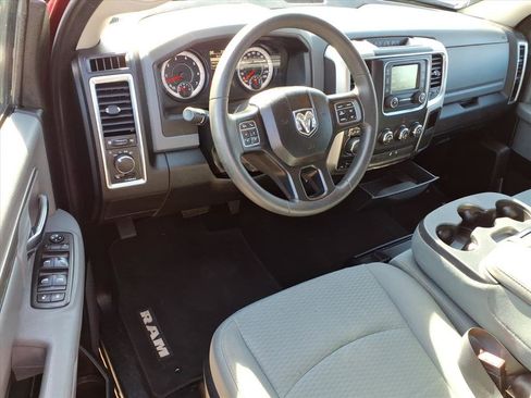 Used 2020 RAM 1500 Classic SLT AWD/4WD image 18