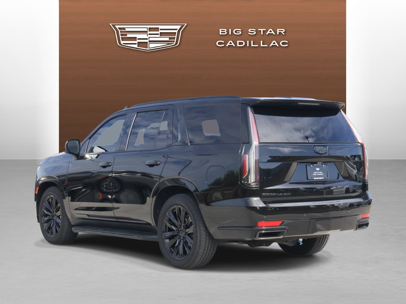 Used 2021 Cadillac Escalade Sport Platinum AWD/4WD image 2