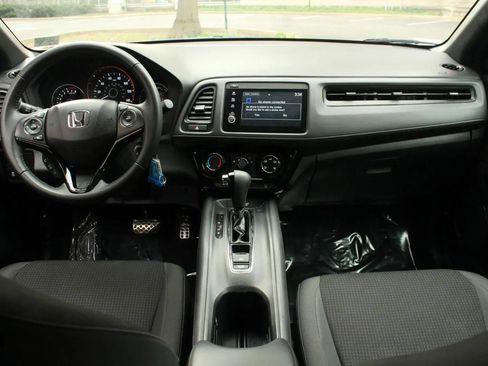 Used 2019 Honda HR-V Sport image 22
