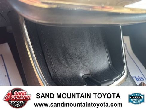Used 2018 Toyota Avalon XLE FWD image 21