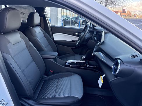 New 2026 Chevrolet Trax LT w/ Driver Confidence Package image 26