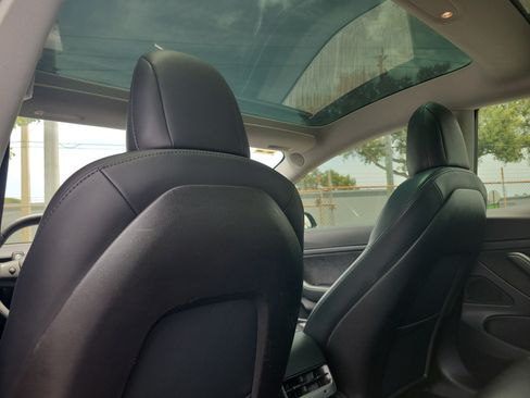 Used 2020 Tesla Model 3 RWD image 14