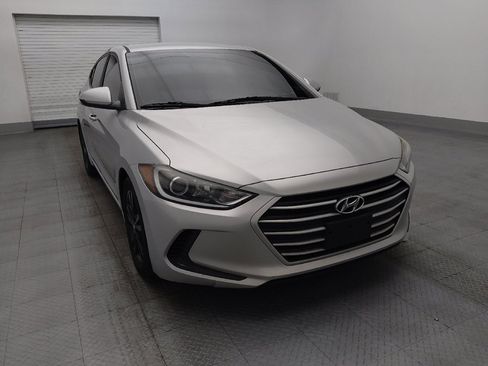 Used 2018 Hyundai Elantra SEL FWD image 14