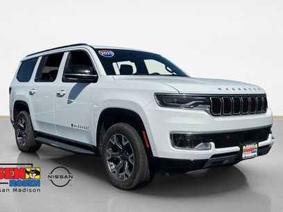Used 2023 Jeep Wagoneer Series III w/ Preferred Equipment Group
