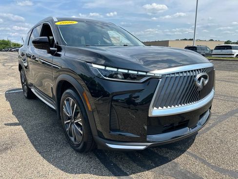 Certified 2026 INFINITI QX60 Luxe w/ Family Package AWD/4WD image 17