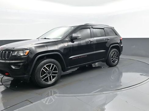 Used 2020 Jeep Grand Cherokee Trailhawk AWD/4WD image 1