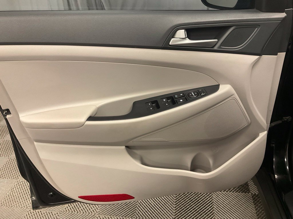 Used 2019 Hyundai Tucson Value AWD/4WD image 10