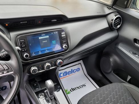Used 2024 Nissan Kicks SV FWD image 21