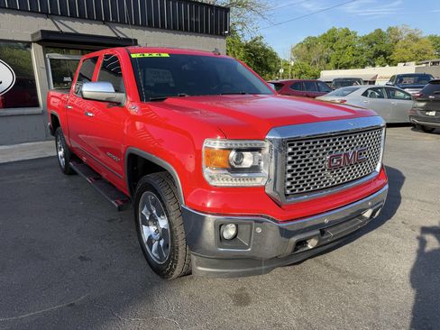 Used 2014 GMC Sierra 1500 SLT w/ SLT Crew Cab Value Package AWD/4WD image 8