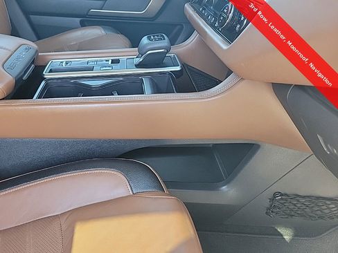 Used 2022 Nissan Pathfinder Platinum w/ Cargo Package image 49