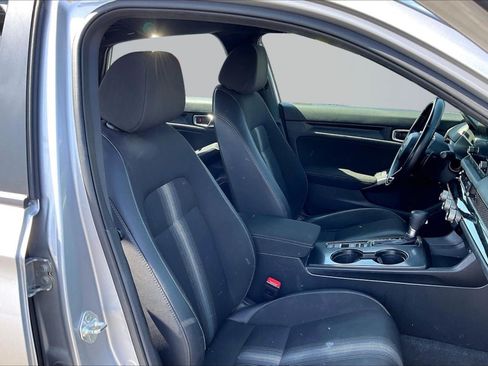 Used 2024 Honda Civic Sport image 7