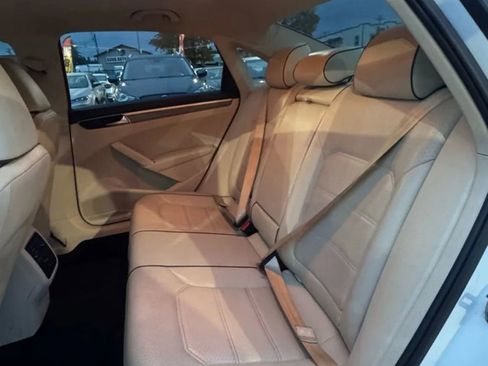 Used 2016 Volkswagen Passat 1.8T SE image 17