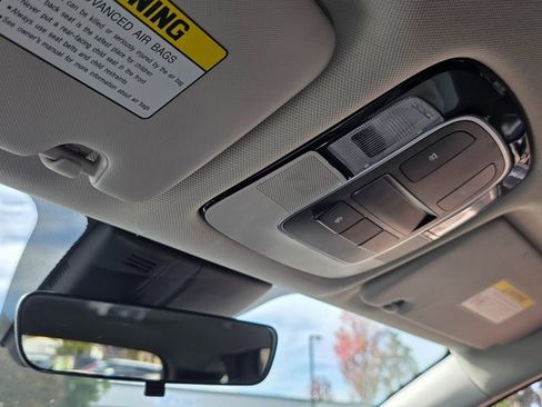 Used 2022 Hyundai Tucson SEL w/ Winter Package image 34