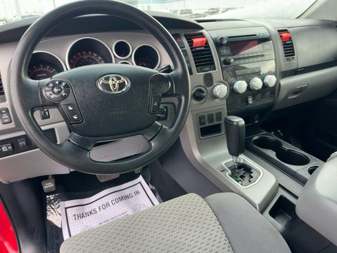 Used 2012 Toyota Tundra 4x4 CrewMax image 34