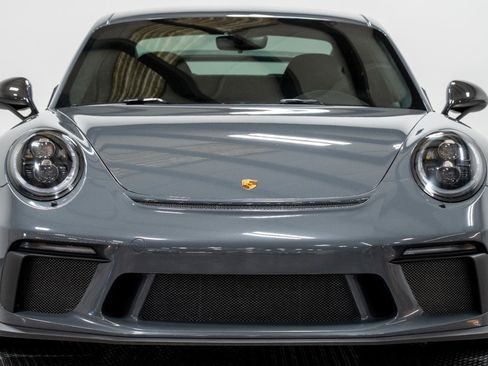 Used 2018 Porsche 911 GT3 image 3