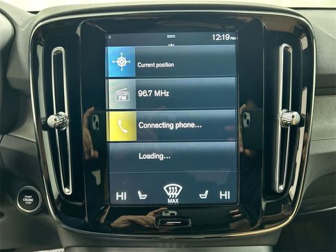 Used 2022 Volvo XC40 T5 Inscription w/ Advanced Package image 14