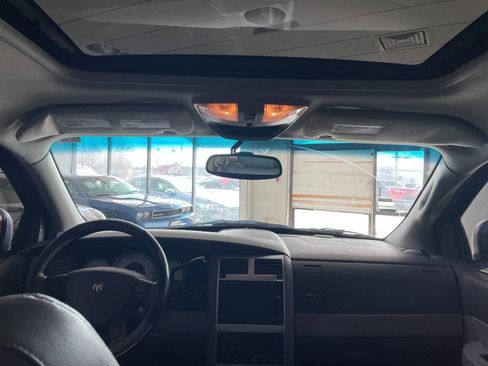 Used 2007 Dodge Durango Limited image 25