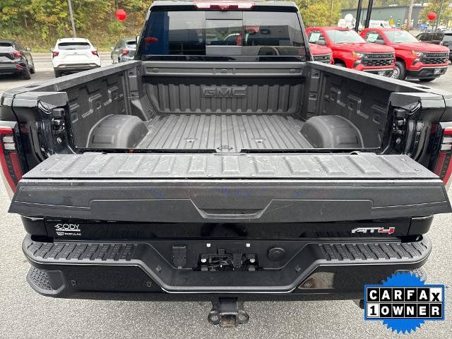 Used 2025 GMC Sierra 3500 AT4 w/ AT4 Premium Plus Package AWD/4WD image 21