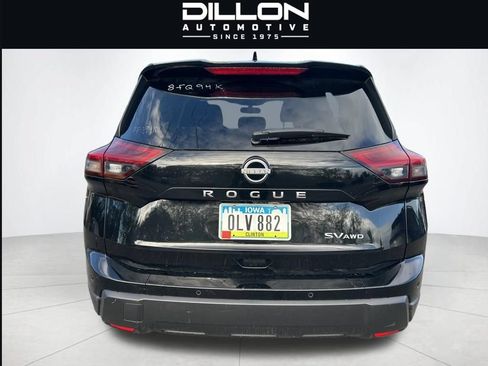 Used 2024 Nissan Rogue SV AWD/4WD image 20
