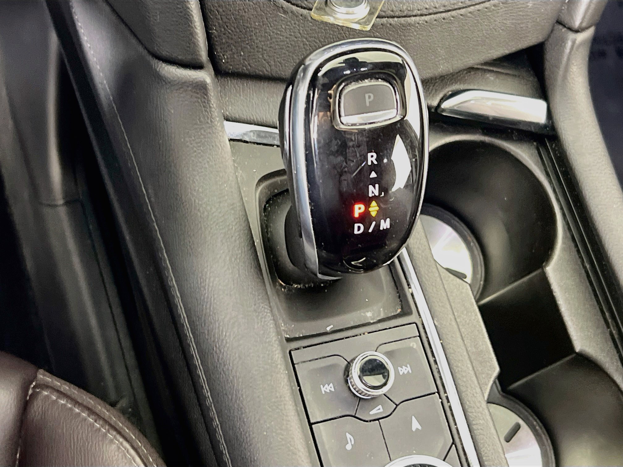 Used 2020 Cadillac XT6 Premium Luxury AWD/4WD image 17