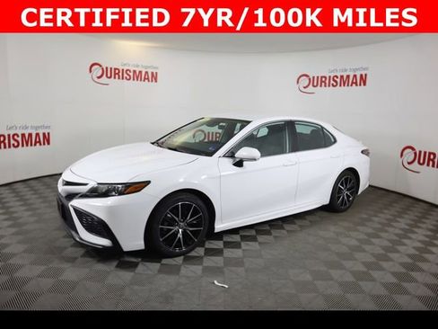 Used 2024 Toyota Camry SE image 6