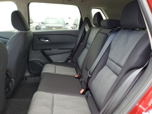 New 2026 Nissan Rogue SV image 10