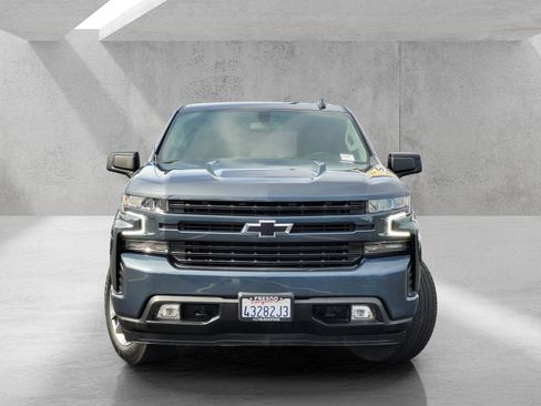 Used 2022 Chevrolet Silverado 1500 RST image 2