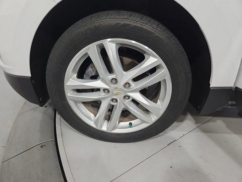 Used 2020 Chevrolet Equinox Premier AWD/4WD image 28