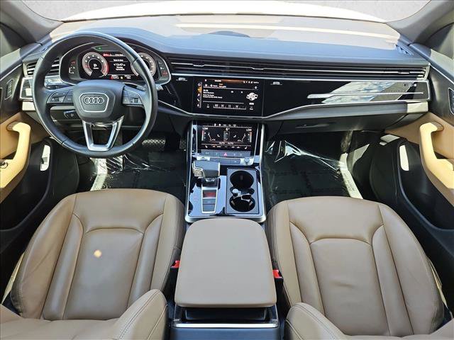 Used 2023 Audi Q8 Premium AWD/4WD image 23