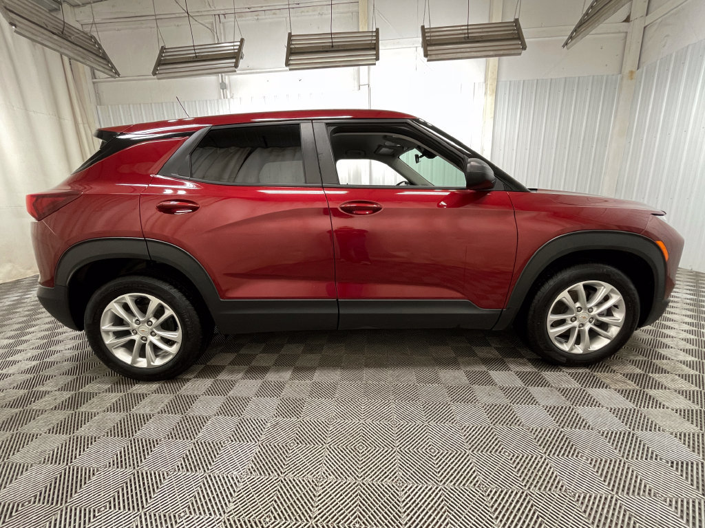 Certified 2024 Chevrolet TrailBlazer LS w/ LS Convenience Package FWD image 15