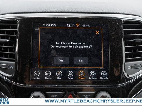 Certified 2021 Jeep Grand Cherokee Limited image 20