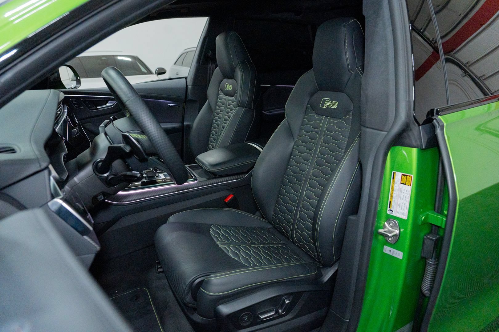 Used 2023 Audi RS Q8 w/ Black Optic Package AWD/4WD image 24