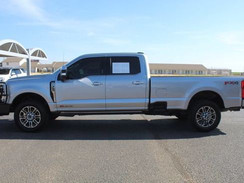 Used 2024 Ford F350 Limited w/ FX4 Off-Road Package AWD/4WD image 7