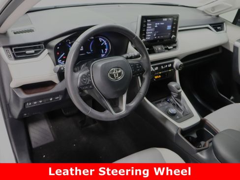 Certified 2020 Toyota RAV4 Limited image 13