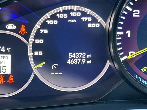 Certified 2022 Porsche Panamera 4S AWD/4WD image 32