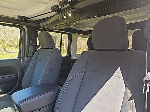 Certified 2025 Jeep Wrangler Unlimited Sport S 4xe image 11