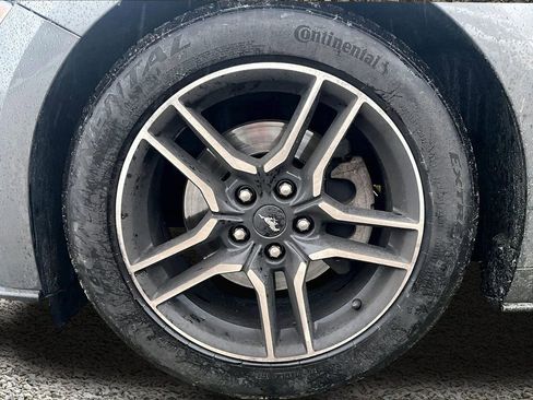 Used 2018 Ford Mustang Premium image 8